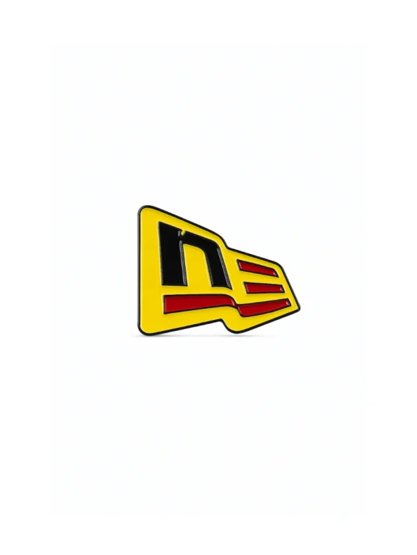 PIN کلاه NEWERA
