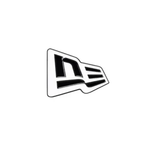 PIN کلاه NEWERA