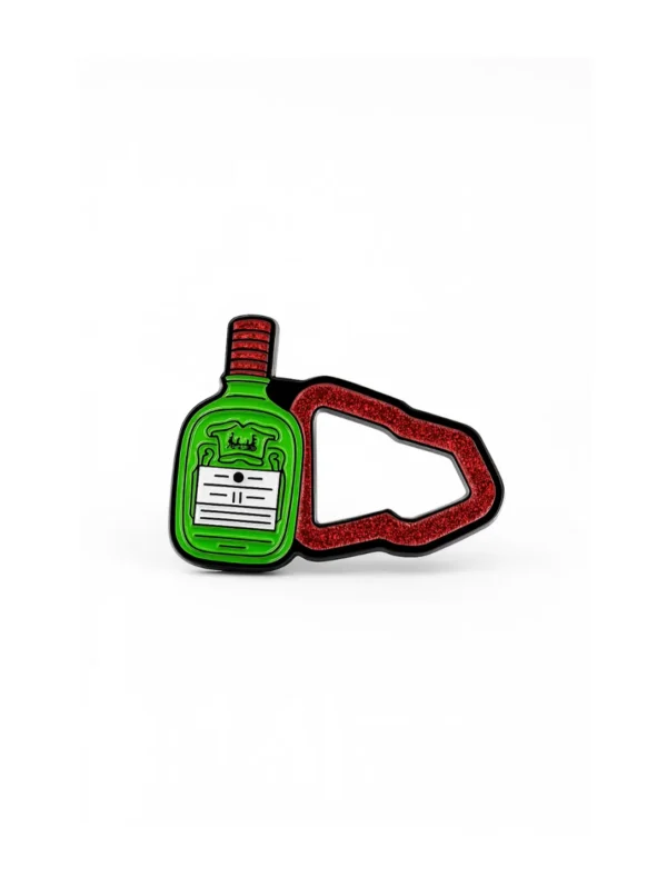 PIN کلاه NEWERA