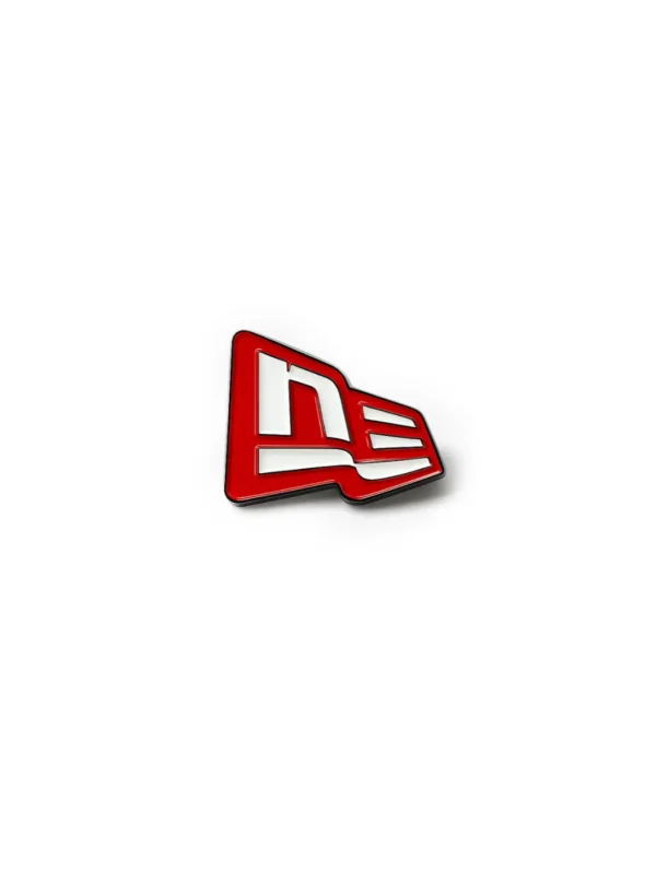 PIN کلاه NEWERA RED