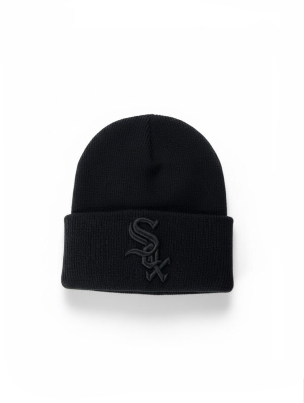 newera Blvck Sox Beanie